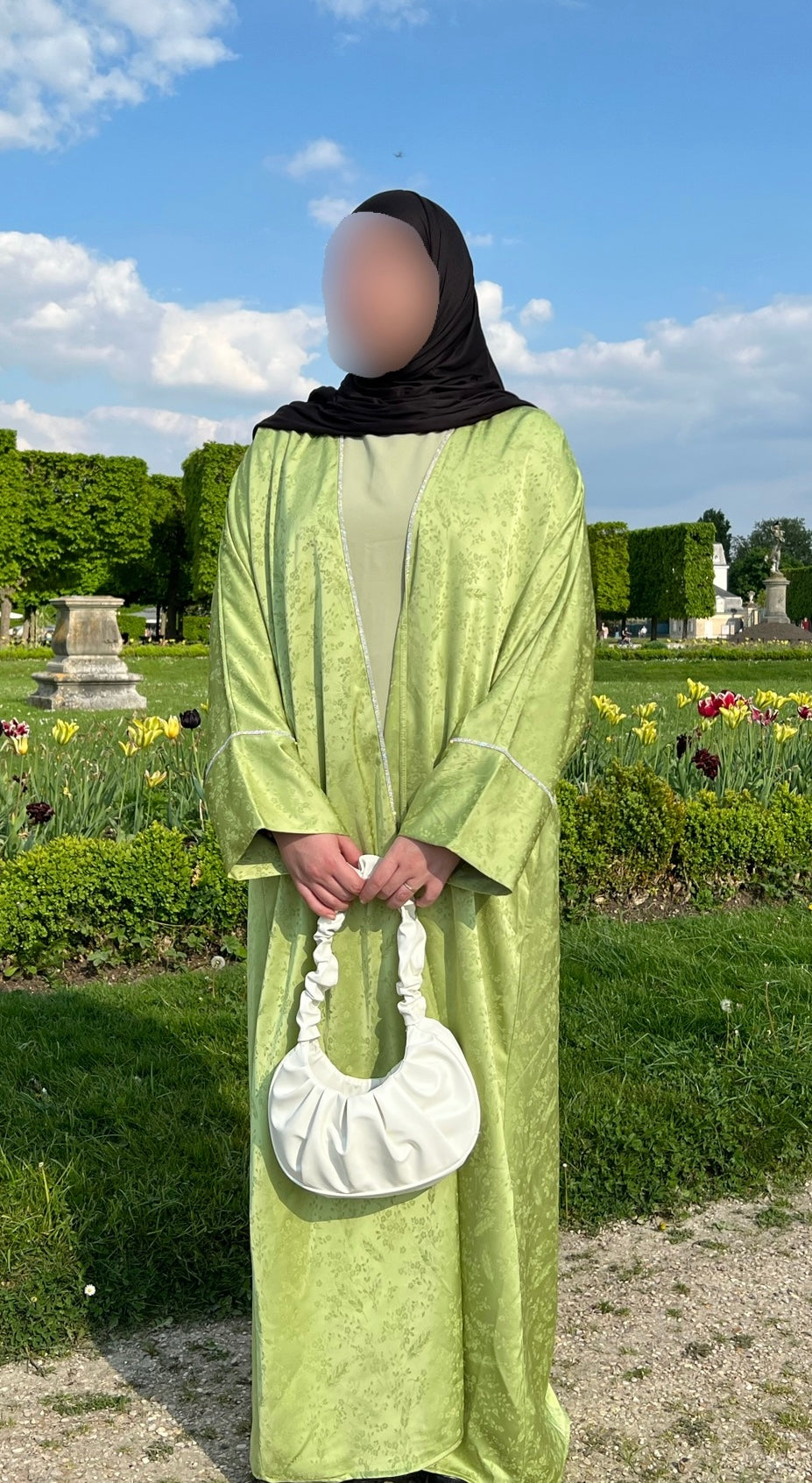 Abaya Sakura