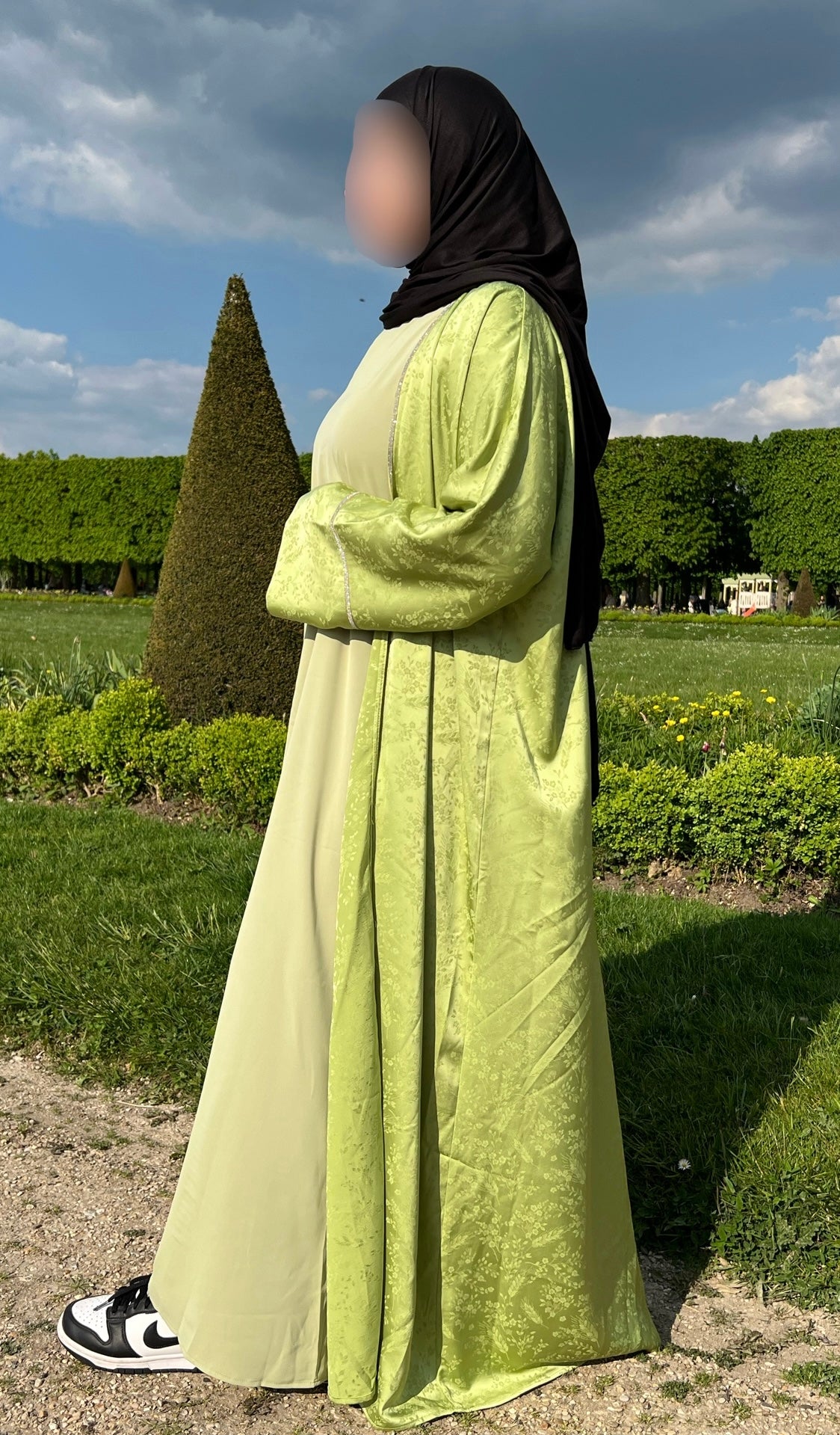 Abaya Sakura