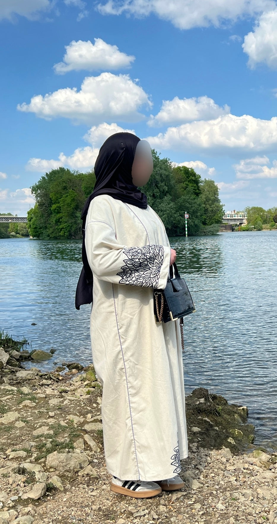 Abaya Nisaba